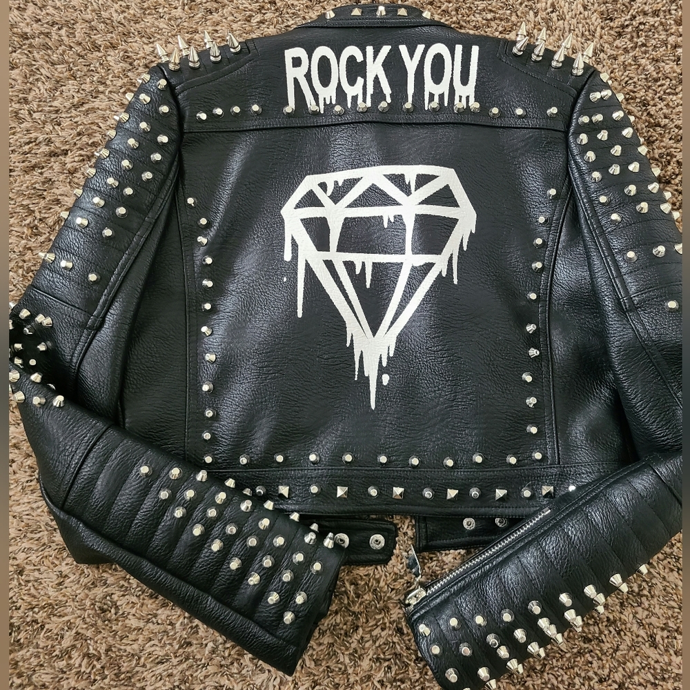 Leather jacket - Picture 2 of 8